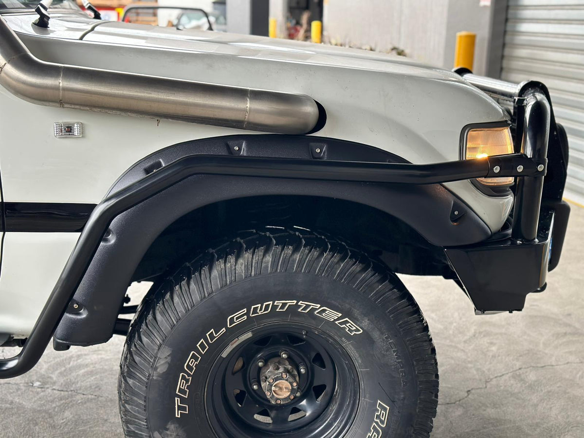 Toyota Landcruiser Side Steps + Brush Bars