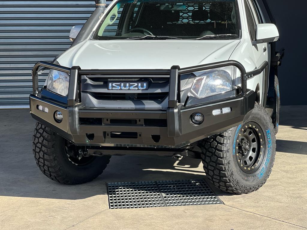 Isuzu D-Max Bull Bar