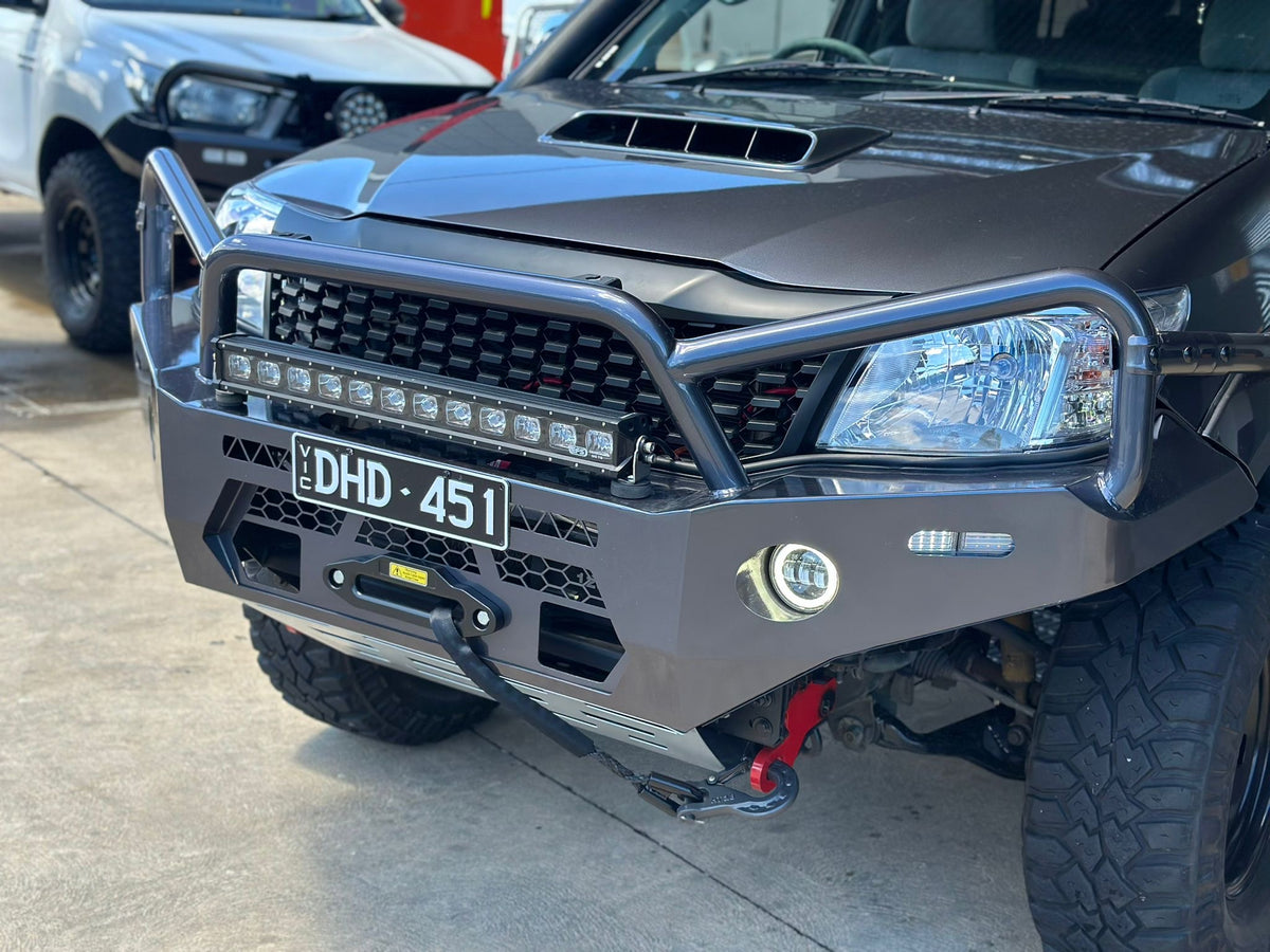Toyota Hilux N70 Bull Bar
